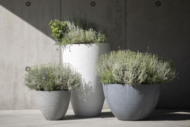 köztéri virágtartók